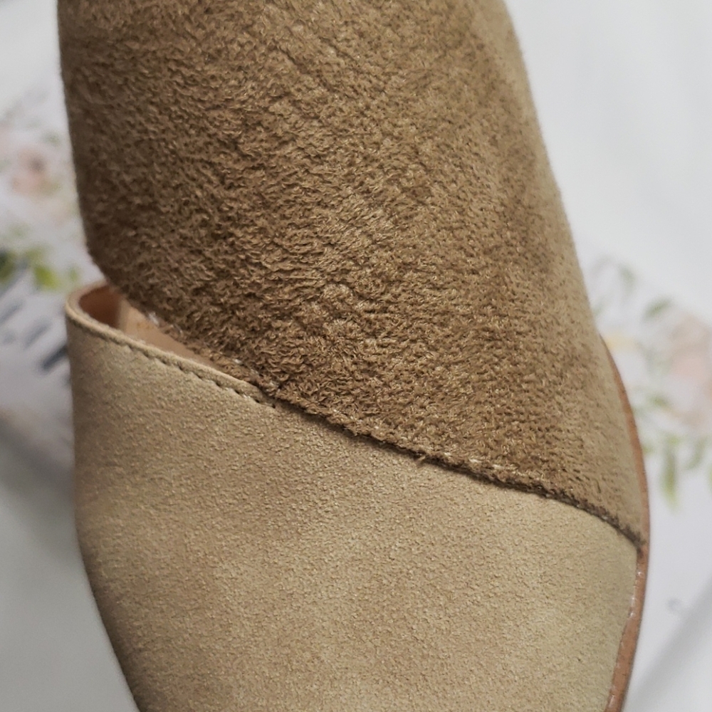 NEW Mi.iM Two Toned Beige Tan EPIC Mule 7.5 & 6 - Picture 3 of 8